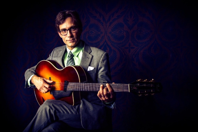 Frank Vignola Trio featuring Pasquale Grasso and Vinny Raniolo – $40