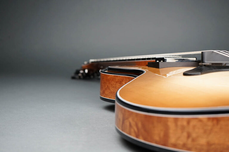 LHT Guitars